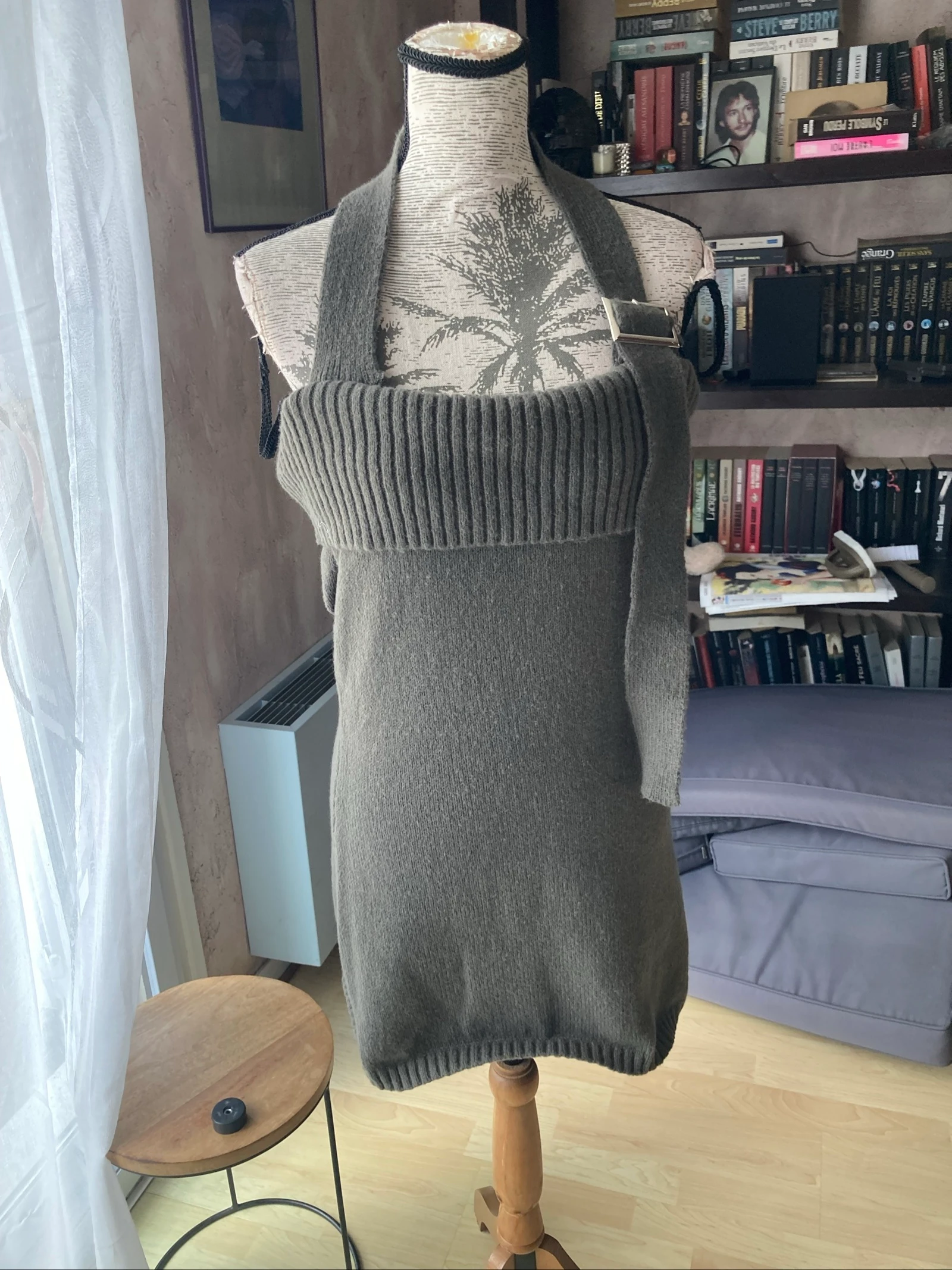 Très jolie robe pull taille M